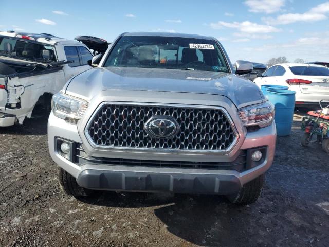 5TFSZ5AN0KX188633 - 2019 TOYOTA TACOMA ACCESS CAB ვერცხლისფერი ფოტო 5