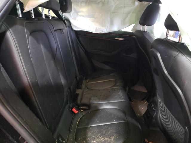 WBXHU7C38J5H42551 - 2018 BMW X1 SDRIVE28I BLACK photo 11