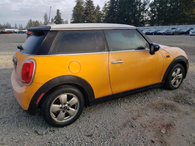 WMWXP5C37H3C64212 - 2017 MINI COOPER ORANGE photo 3