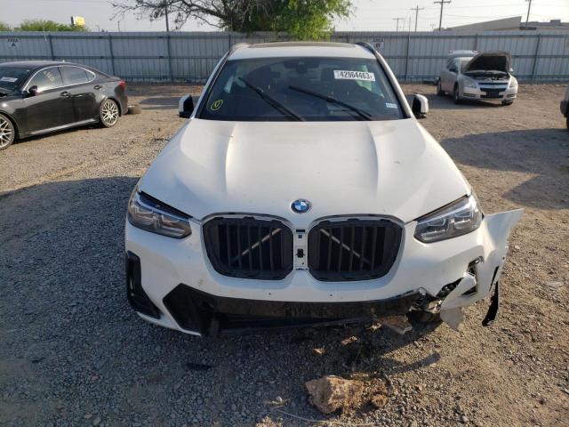 5UX43DP04N9M92717 - 2022 BMW X3 SDRIVE30I WHITE photo 5