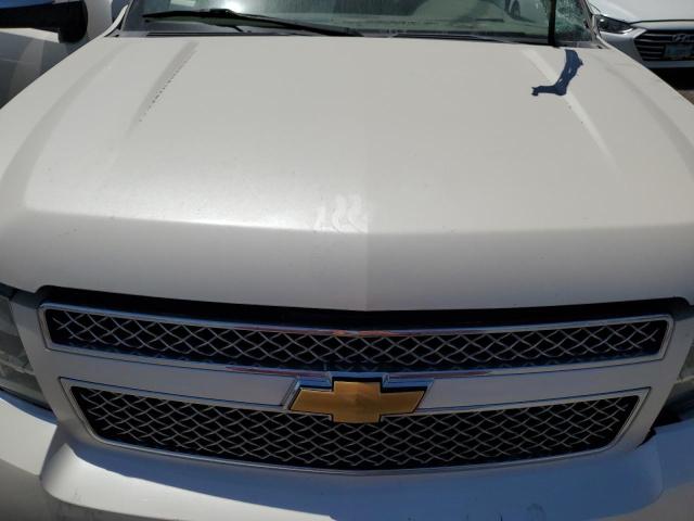 1GNSCKE07DR378619 - 2013 CHEVROLET SUBURBAN C1500 LTZ WHITE photo 12