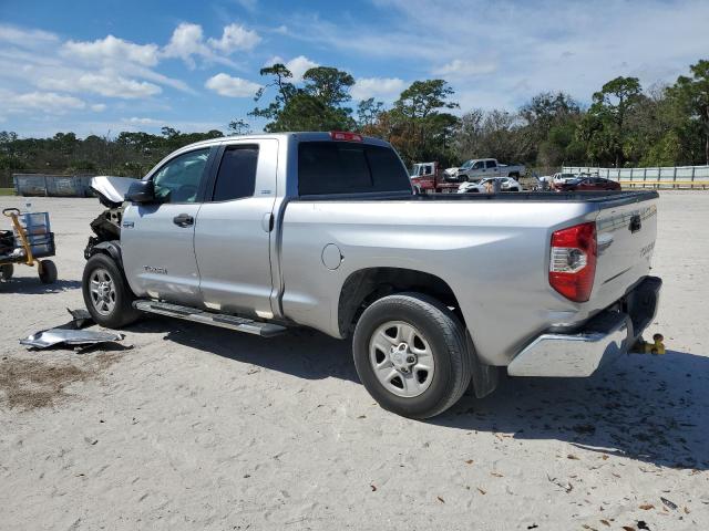 5TFRY5F16EX152375 - 2014 TOYOTA TUNDRA DOUBLE CAB SR/SR5 SILVER photo 2