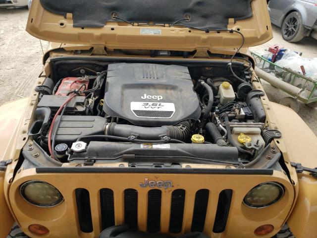 1C4BJWEG2DL625955 - 2013 JEEP WRANGLER U SAHARA YELLOW photo 12