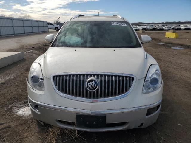 5GALVCED6AJ102721 - 2010 BUICK ENCLAVE CXL WHITE photo 5