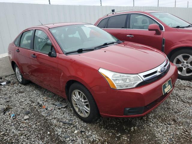 1FAHP3FN1AW295567 - 2010 FORD FOCUS SE RED photo 4
