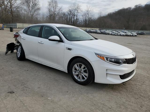 KNAGT4L3XG5101186 - 2016 KIA OPTIMA LX WHITE photo 4