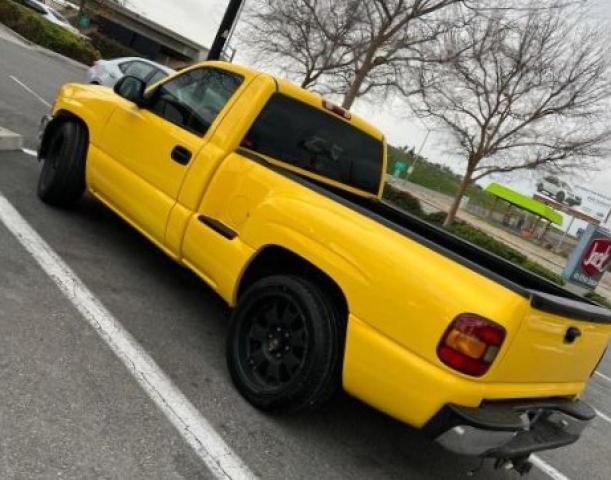 1GTEC14V01Z249386 - 2001 GMC NEW SIERRA YELLOW photo 3