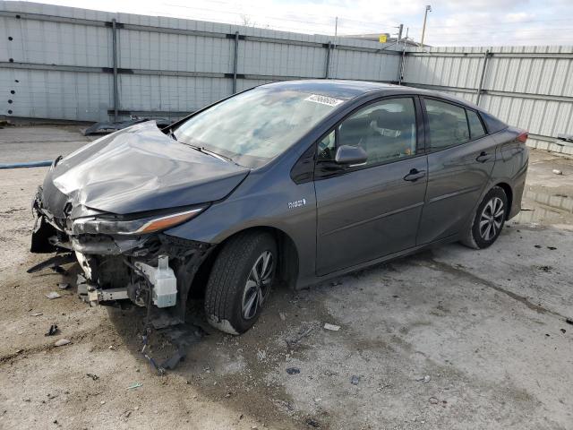 JTDKARFP7H3047745 - 2017 TOYOTA PRIUS PRIM GRAY photo 1