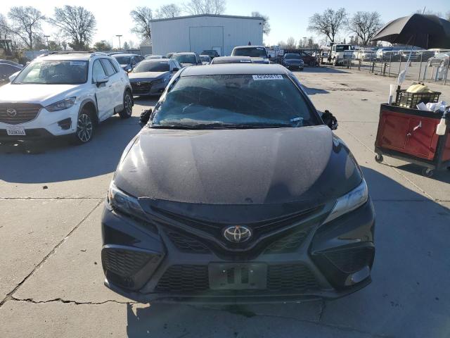 4T1G11AK1PU788142 - 2023 TOYOTA CAMRY SE NIGHT SHADE BLACK photo 5