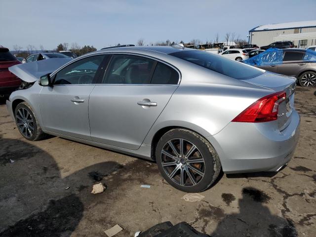 LYV402TK3JB172702 - 2018 VOLVO S60 INSCRIPTION SILVER photo 2