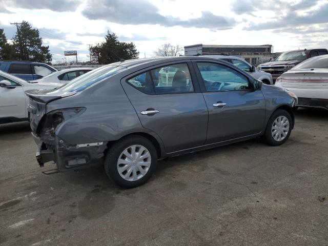 3N1CN7AP5JL858588 - 2018 NISSAN VERSA S CHARCOAL photo 3