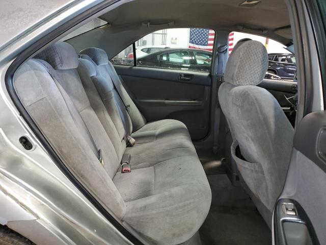 4T1BE32K64U869299 - 2004 TOYOTA CAMRY LE SILVER photo 10