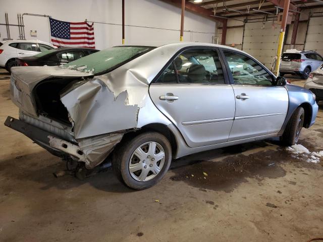 4T1BE32K64U869299 - 2004 TOYOTA CAMRY LE SILVER photo 3