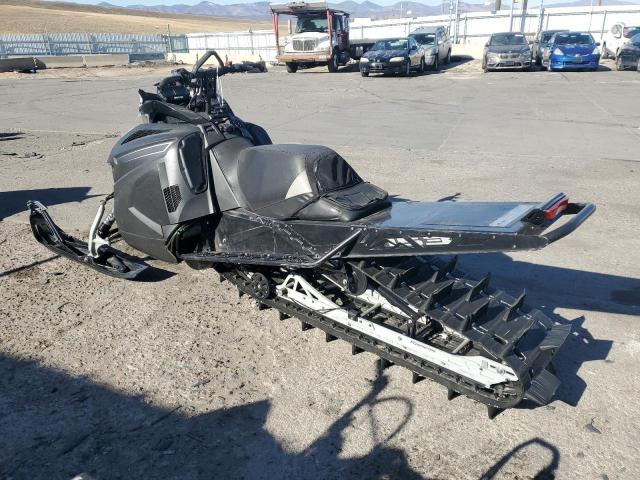 4UF19SNW5KT104898 - 2019 ARCTIC CAT SNOWMOBILE შავი ფოტო 3