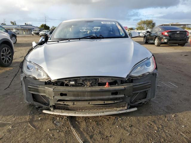 5YJSA1DN5DFP08611 - 2013 TESLA MODEL S Արծաթագույն լուսանկար 5