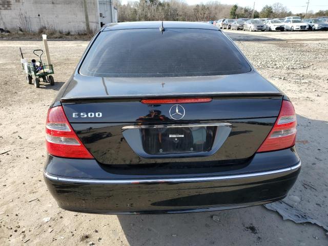 WDBUF70J45A753712 - 2005 MERCEDES-BENZ E 500 BLACK photo 6