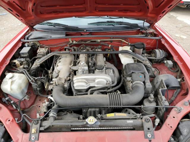 JM1NB353750410547 - 2005 MAZDA MX-5 MIATA BASE RED photo 11