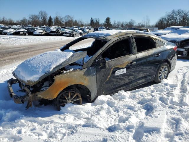 5NPE24AF7JH698752 - 2018 HYUNDAI SONATA SE BLACK photo 1