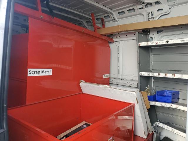 3C6TRVDG2JE147685 - 2018 RAM PROMASTER 2500 HIGH WHITE photo 10