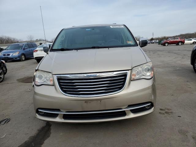 2C4RC1GG6DR534641 - 2013 CHRYSLER TOWN & COU LIMITED BEIGE photo 5