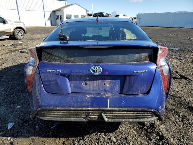 JTDKARFU1J3547301 - 2018 TOYOTA PRIUS BLUE photo 6