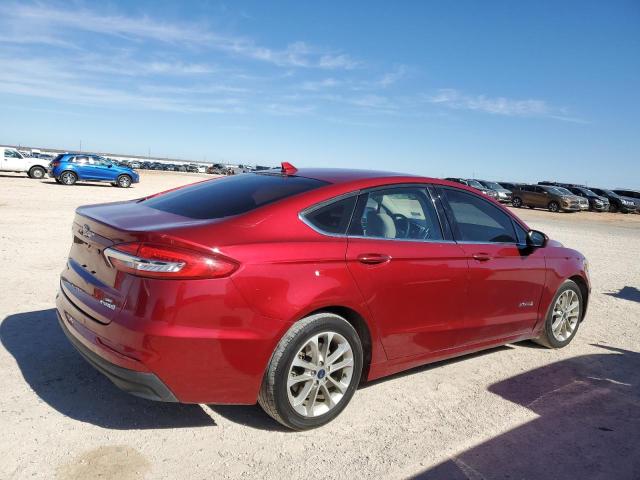 3FA6P0LU7KR223052 - 2019 FORD FUSION SE RED photo 3