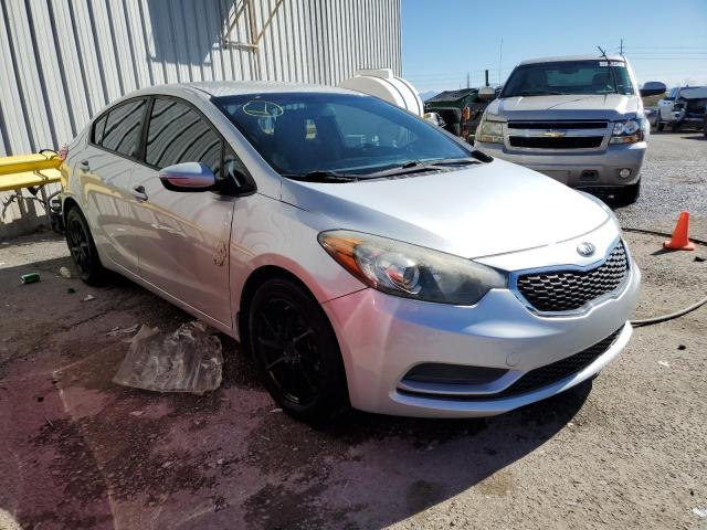 KNAFX4A61G5590493 - 2016 KIA FORTE LX SILVER photo 4