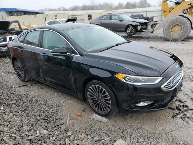 3FA6P0H93HR111927 - 2017 FORD FUSION SE BLACK photo 4