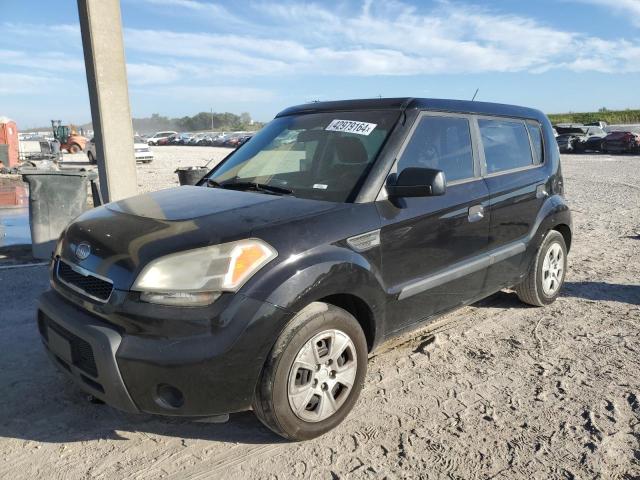 KNDJT2A17A7137475 - 2010 KIA SOUL BLACK photo 1