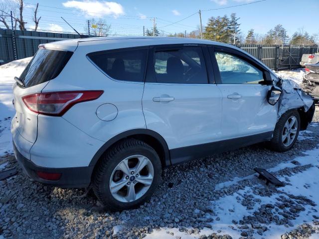 1FMCU0G72GUC28987 - 2016 FORD ESCAPE SE WHITE photo 3