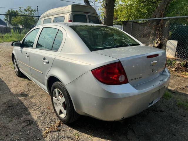 1G1AK58F087285248 - 2008 CHEVROLET COBALT LS GRAY photo 3