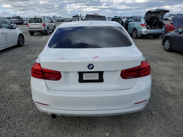 WBA8A9C59JK623311 - 2018 BMW 320 I WHITE photo 6