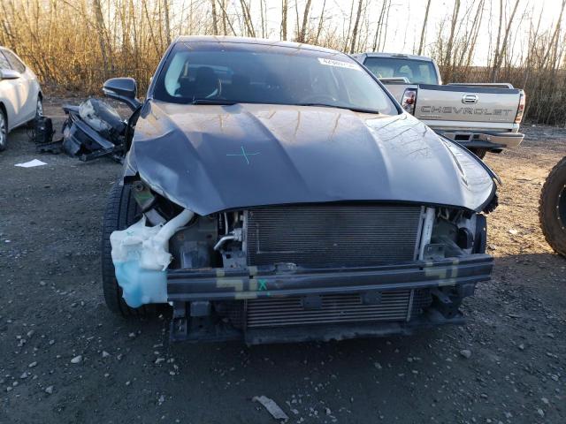 3FA6P0H92GR240322 - 2016 FORD FUSION SE GRAY photo 5