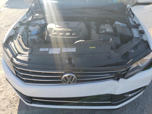 1VWLA7A30KC001854 - 2019 VOLKSWAGEN PASSAT WOLFSBURG WHITE photo 11