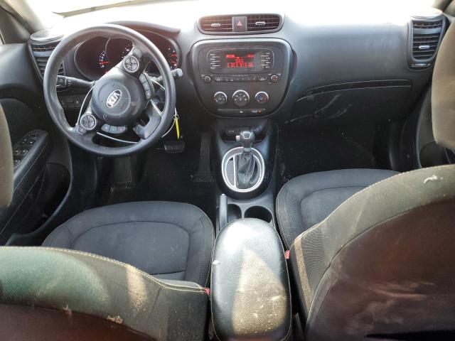 KNDJP3A53F7228795 - 2015 KIA SOUL + WHITE photo 8