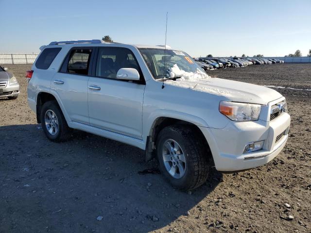 JTEBU5JR9D5120617 - 2013 TOYOTA 4RUNNER SR5 白色 照片 4
