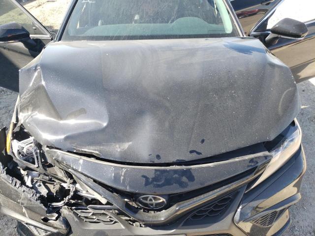 4T1G11AK2RU219805 - 2024 TOYOTA CAMRY SE NIGHT SHADE BLACK photo 11