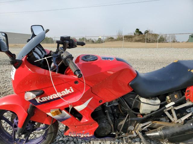 JKAEXMF14YA069962 - 2000 KAWASAKI EX250 F RED photo 5