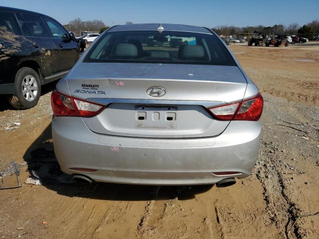 5NPEC4AC6DH575208 - 2013 HYUNDAI SONATA SE SILVER photo 6