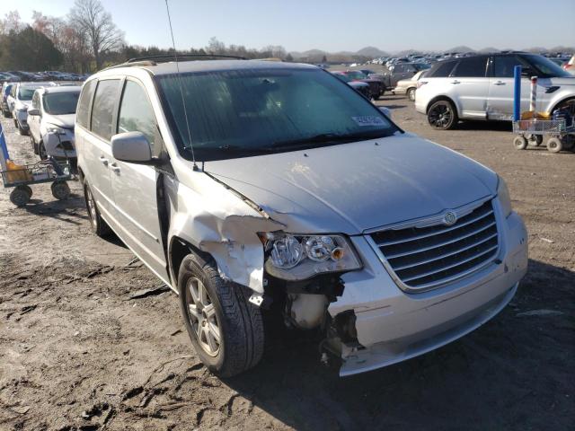 2A4RR5D12AR337705 - 2010 CHRYSLER TOWN & COU TOURING SILVER photo 4