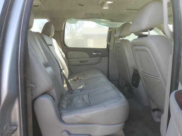 1GKS1KE00CR169904 - 2012 GMC YUKON XL C1500 SLT SILVER photo 11