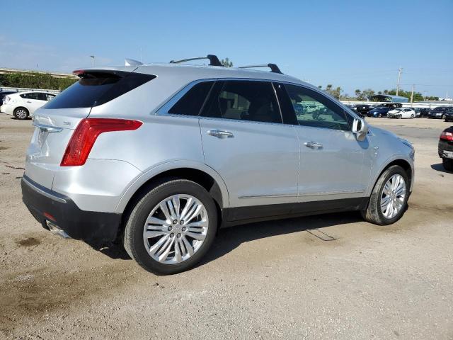 1GYKNFRS1KZ193379 - 2019 CADILLAC XT5 PREMIUM LUXURY SILVER photo 3