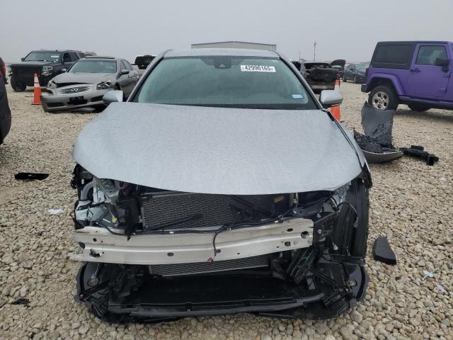 4T1G11AK8RU883932 - 2024 TOYOTA CAMRY SE NIGHT SHADE SILVER photo 5