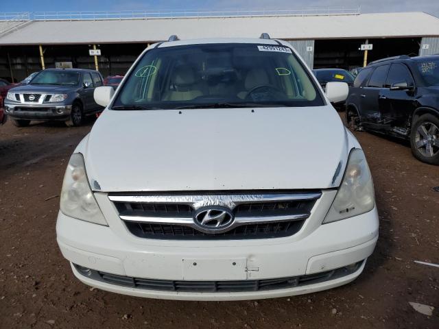 KNDMC233176029721 - 2007 HYUNDAI ENTOURAGE GLS WHITE photo 5