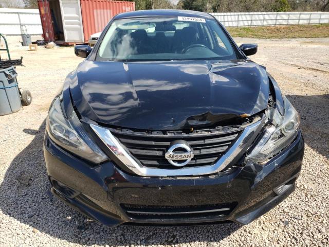 1N4AL3AP6HC120104 - 2017 NISSAN ALTIMA 2.5 BLACK photo 5