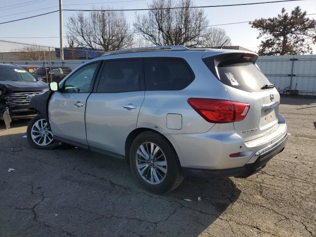 5N1DR2MN2JC636648 - 2018 NISSAN PATHFINDER S SILVER photo 2
