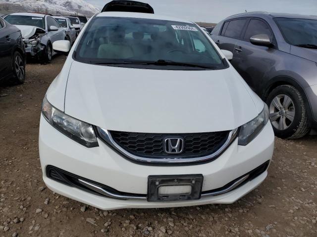 19XFB2F58FE700805 - 2015 HONDA CIVIC LX WHITE photo 5