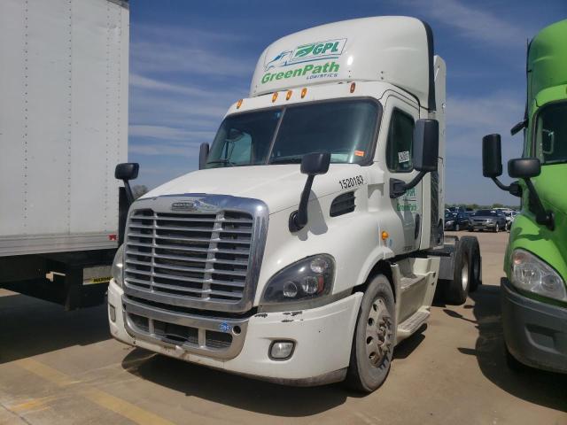 1FUJGBD95FLFY2653 - 2015 FREIGHTLINER CASCADIA 1 WHITE photo 1