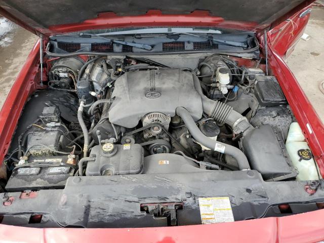 2MEFM74W61X684835 - 2001 MERCURY GRAND MARQ GS RED photo 11