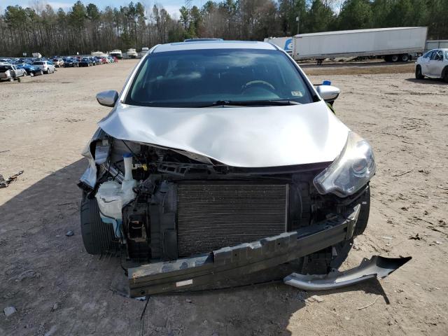 KNAFZ4A89G5617385 - 2016 KIA FORTE EX SILVER photo 5